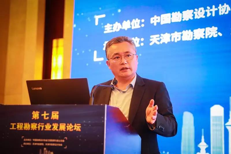 ����ѧ�о���Ժ����Ժ�������� ֣��.jpg